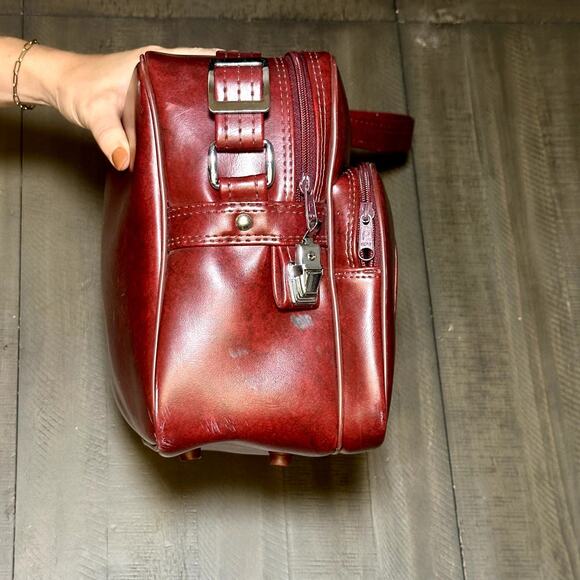 American Tourister Vintage Burgundy Leather Luggage Carry On - Picture 4 of 5